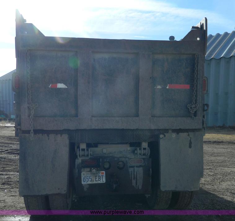 image for item Y9055 1993 Ford LTL 9000 Aero Max dump truck