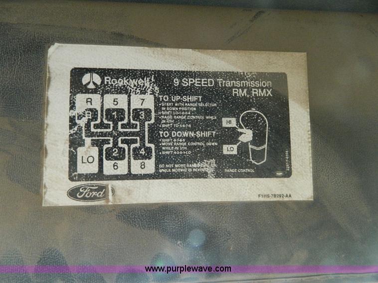 image for item Y9055 1993 Ford LTL 9000 Aero Max dump truck