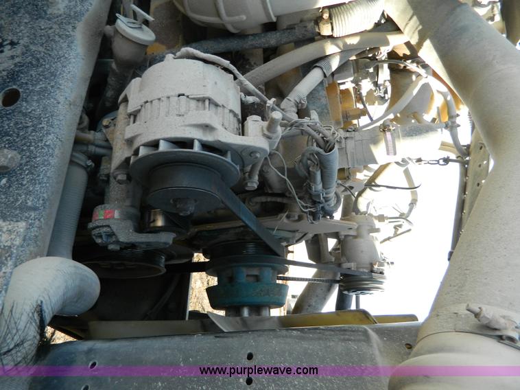 image for item Y9055 1993 Ford LTL 9000 Aero Max dump truck