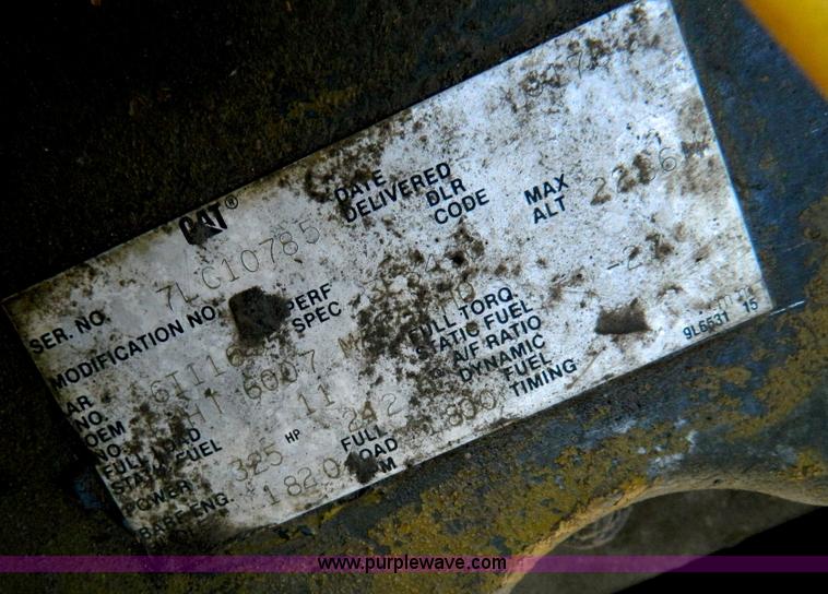 image for item Y9055 1993 Ford LTL 9000 Aero Max dump truck