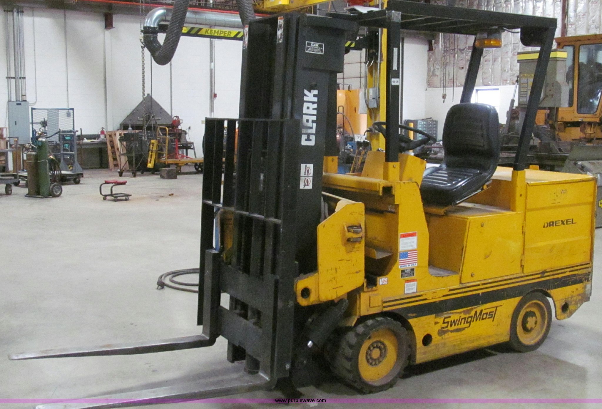 1994 Drexel SL33HP electric forklift in Jefferson City, MO Item E3789