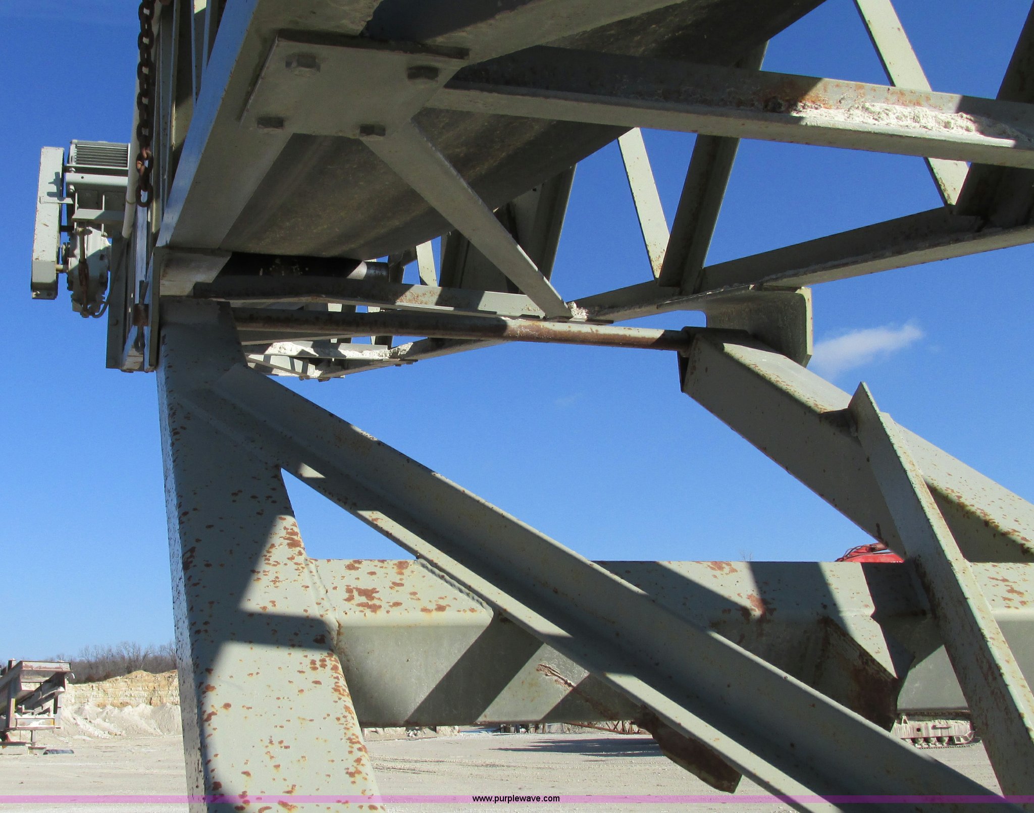 2000 Production engineered Products portable stacking conveyor in Crocker, MO Item F4732 sold