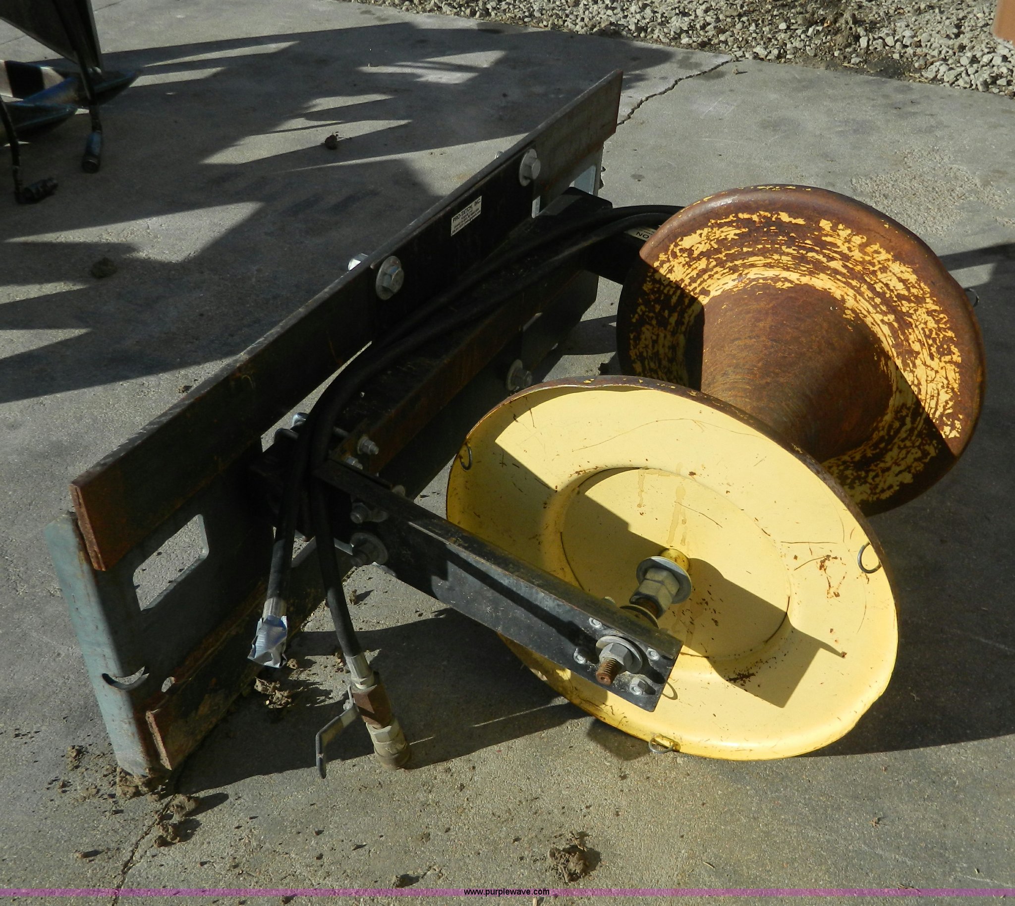 Skid steer wire roller attachment in Phillipsburg, KS Item Y9049 sold