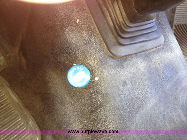 image for item B1869 2003 Ford F550 utility truck