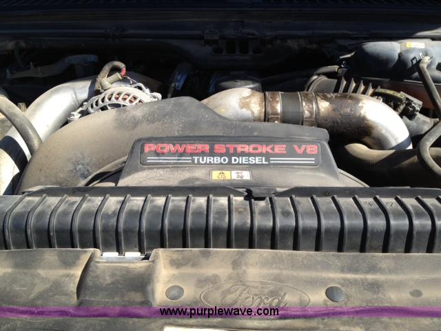 image for item B1869 2003 Ford F550 utility truck