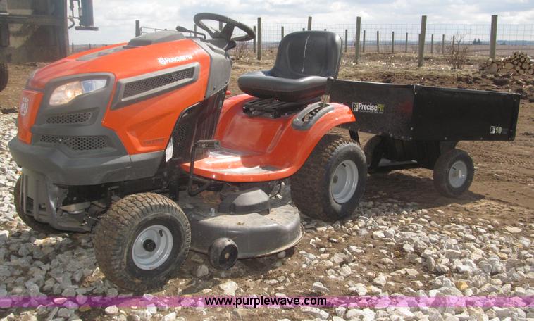 image for item B5414 2011 Husqvarna YTH21K46 lawn mower