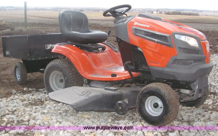 image for item B5414 2011 Husqvarna YTH21K46 lawn mower