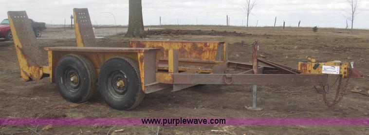 image for item B5415 1993 Belshe BC-2 tandem axle trailer