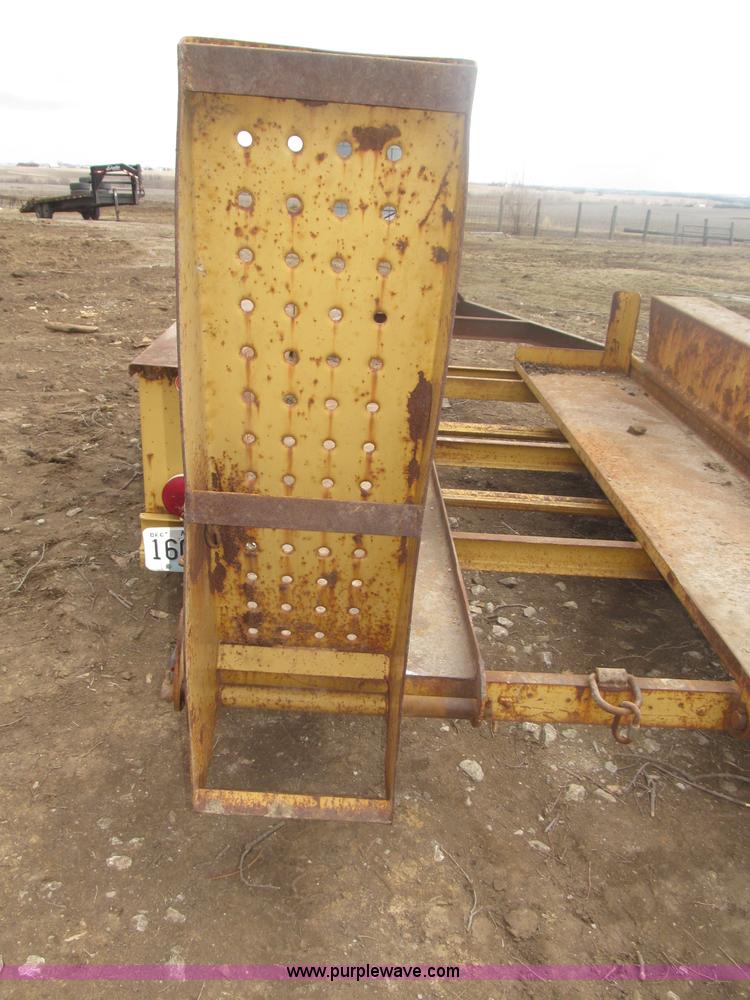 image for item B5415 1993 Belshe BC-2 tandem axle trailer