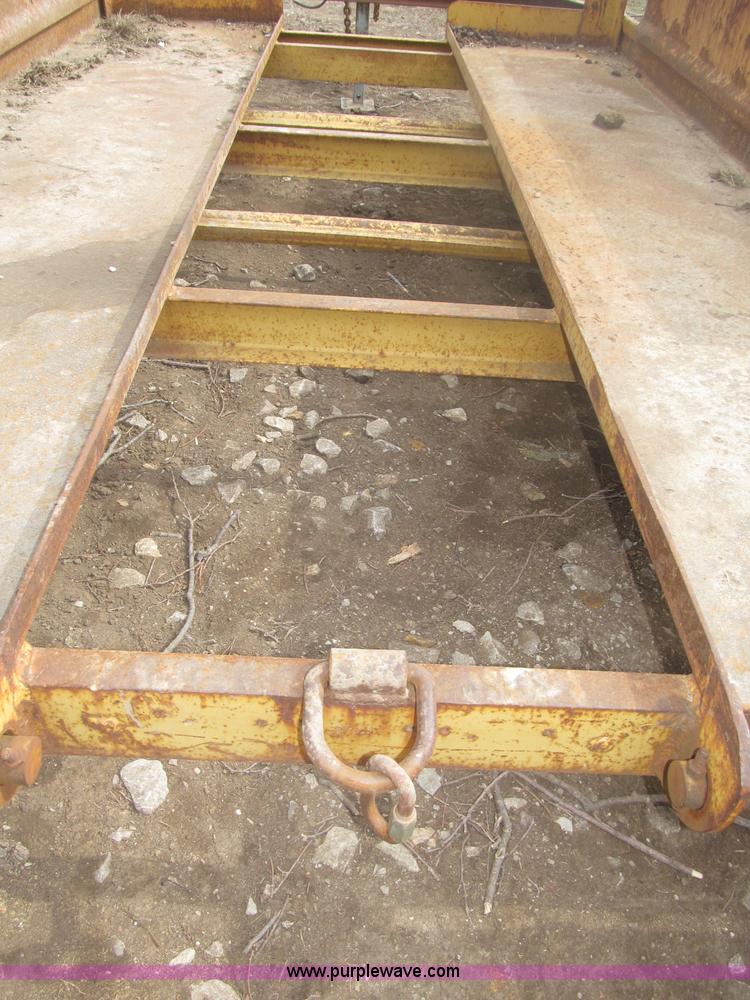 image for item B5415 1993 Belshe BC-2 tandem axle trailer