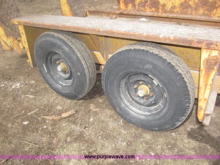 image for item B5415 1993 Belshe BC-2 tandem axle trailer