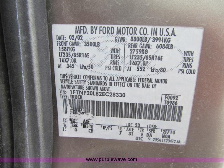 image for item D7170 2002 Ford F250 Super Duty XL pickup truck