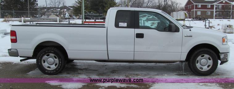 image for item D7171 2006 Ford F150 XLT SuperCab pickup truck