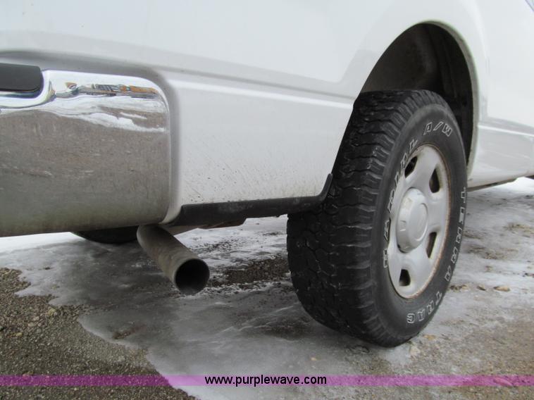 image for item D7171 2006 Ford F150 XLT SuperCab pickup truck