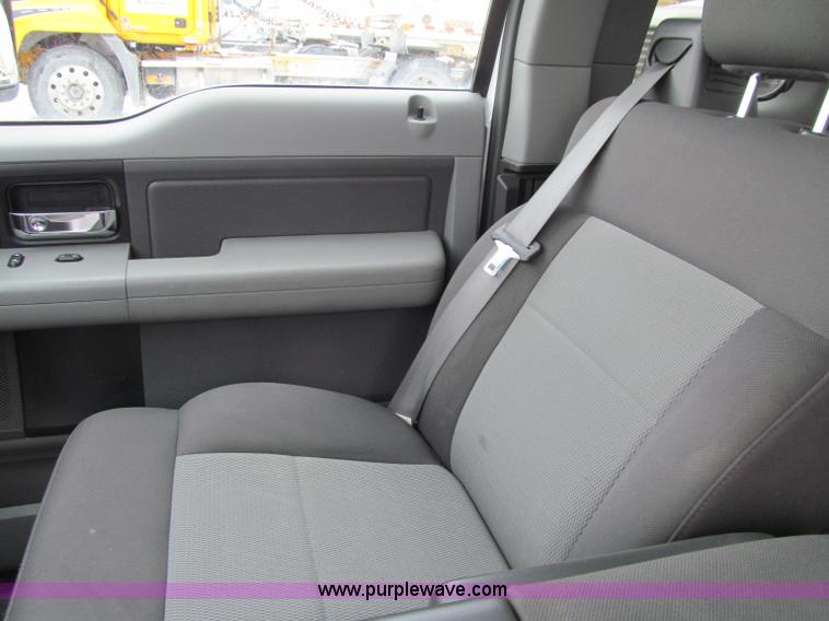 image for item D7171 2006 Ford F150 XLT SuperCab pickup truck