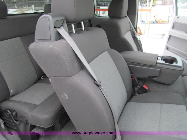 image for item D7171 2006 Ford F150 XLT SuperCab pickup truck