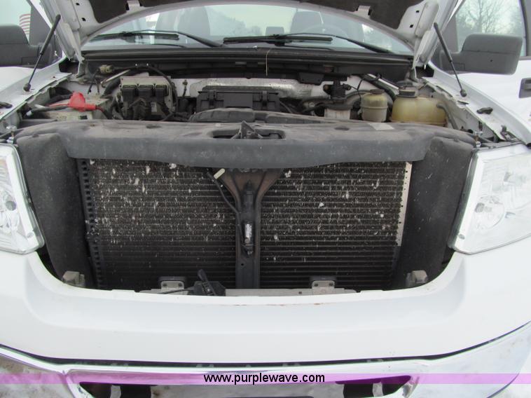 image for item D7171 2006 Ford F150 XLT SuperCab pickup truck