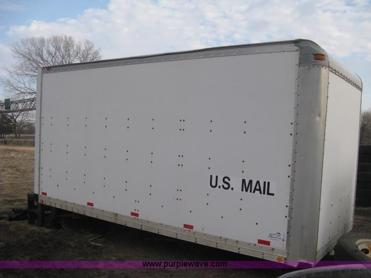 image for item E3125 1999 Morgan cargo truck box