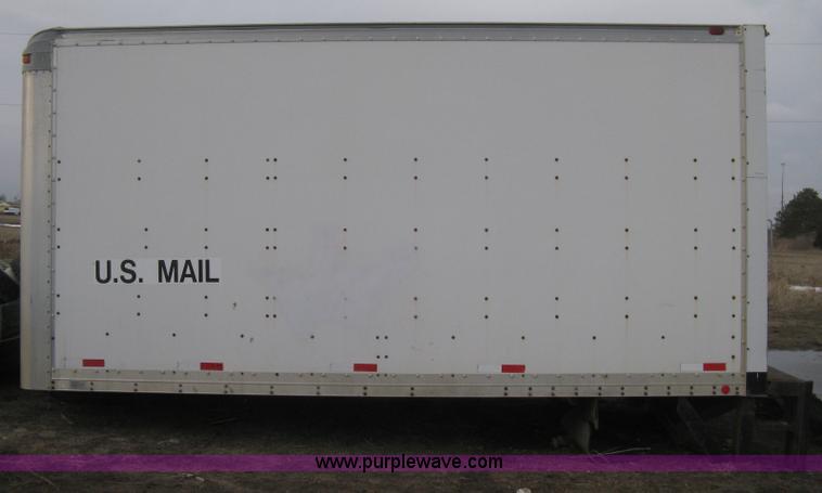 image for item E3125 1999 Morgan cargo truck box