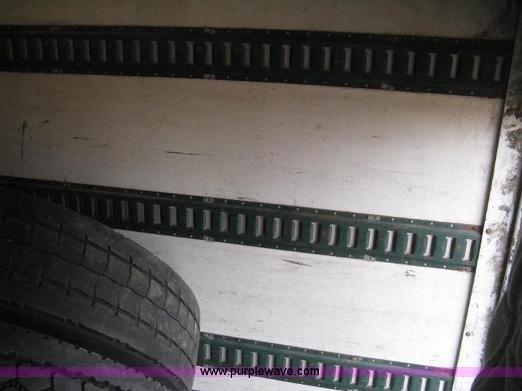 image for item E3125 1999 Morgan cargo truck box