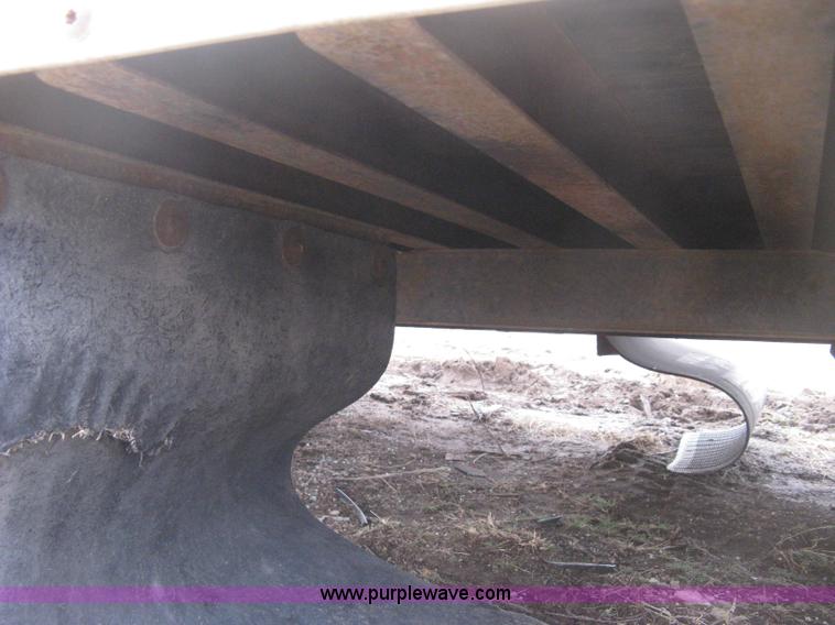 image for item E3125 1999 Morgan cargo truck box