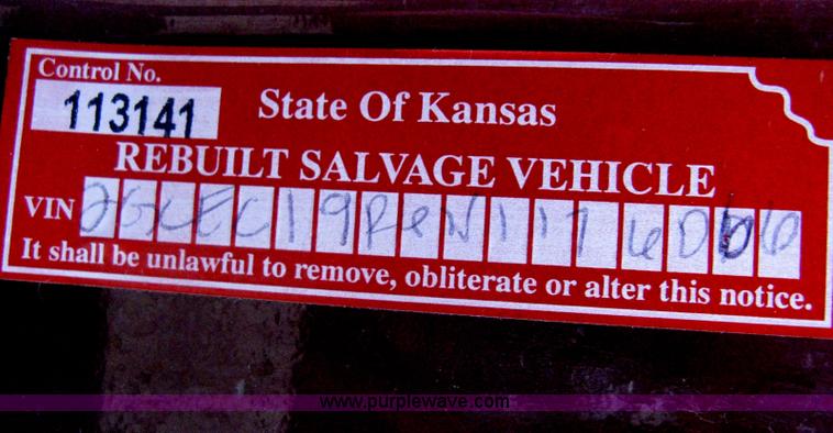 image for item E3126 1998 Chevrolet Silverado 1500 Extended Cab pickup truck