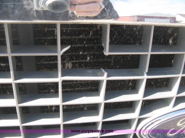 image for item E3135 2001 Ford Excursion XLT SUV