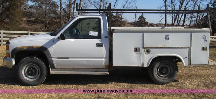 image for item E3690 1996 Chevrolet Cheyenne 2500 service truck
