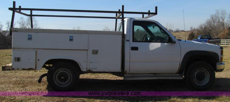 image for item E3690 1996 Chevrolet Cheyenne 2500 service truck