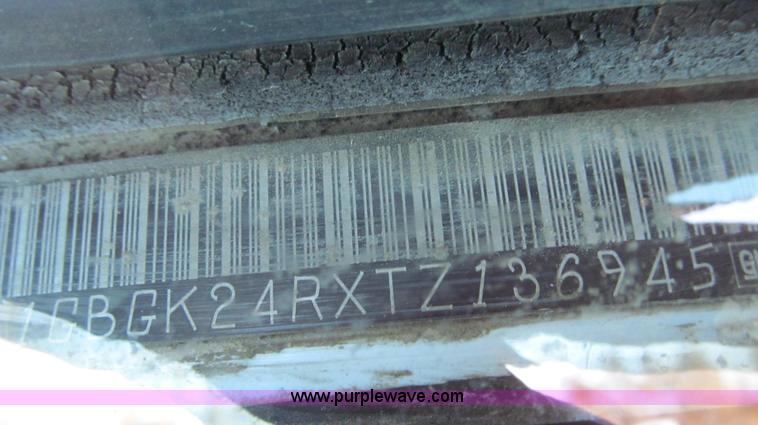 image for item E3690 1996 Chevrolet Cheyenne 2500 service truck