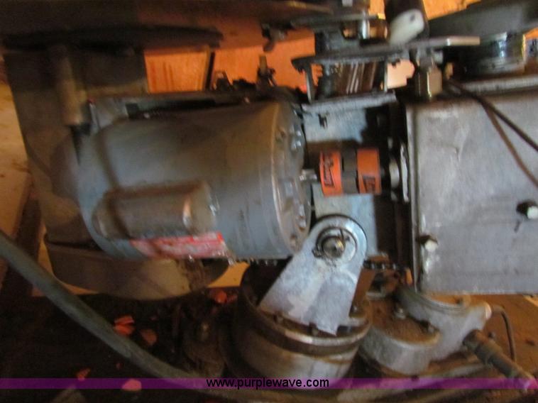 image for item E8460 Western trap thrower