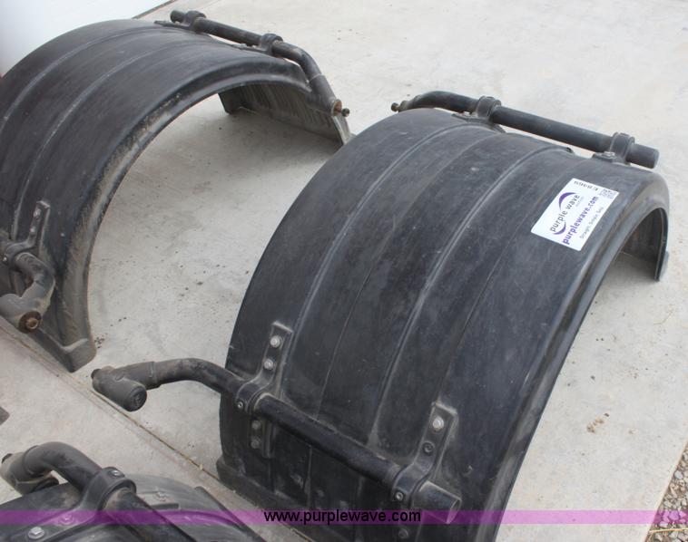 image for item E8469 (4) Fleet Engineers semi fenders