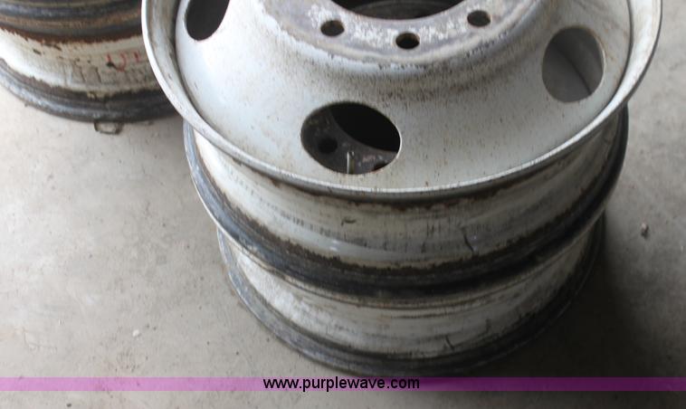 image for item E8472 (10) semi wheels