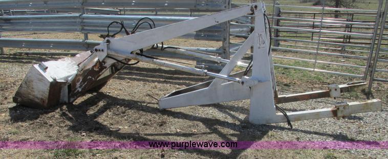 image for item F4430 International 806 loader