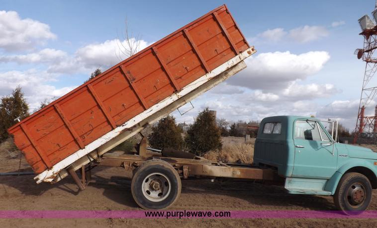 image for item F6441 1969 Chevrolet C50 dump truck