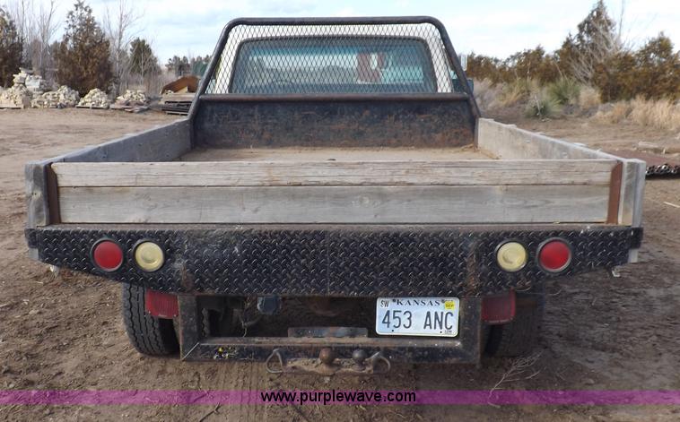image for item F6442 1979 Ford F350 Custom flatbed truck