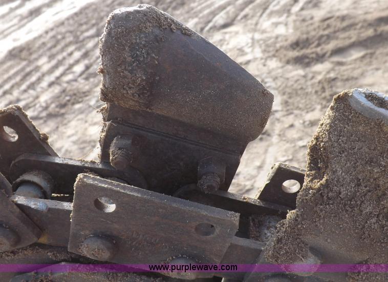 image for item F6443 Ditch Witch 1220H trencher