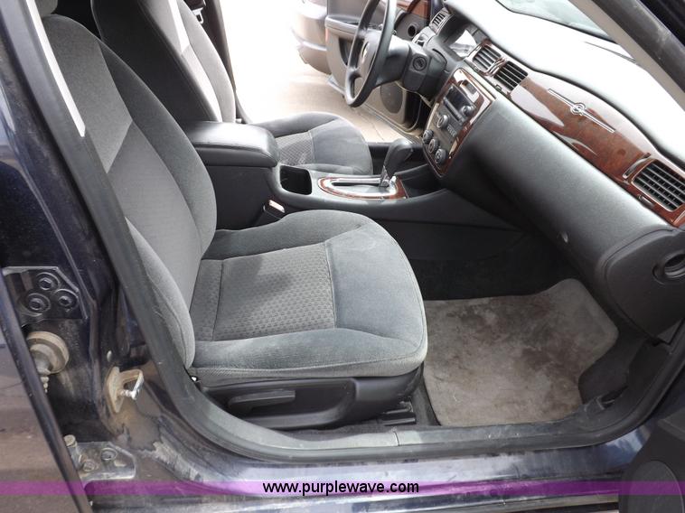 image for item F6479 2008 Chevrolet Impala LS