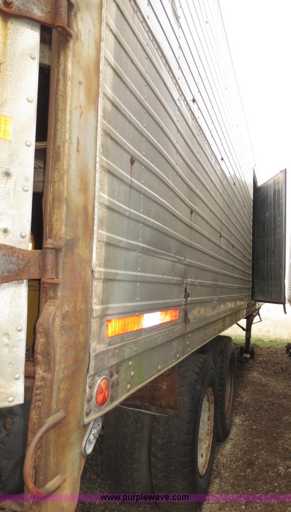 image for item F6625 1960 Brown XXXVRA36 35' storage trailer