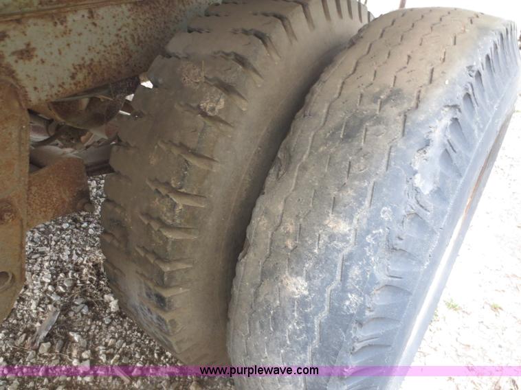 image for item F6626 1965 Highway 40' storage trailer