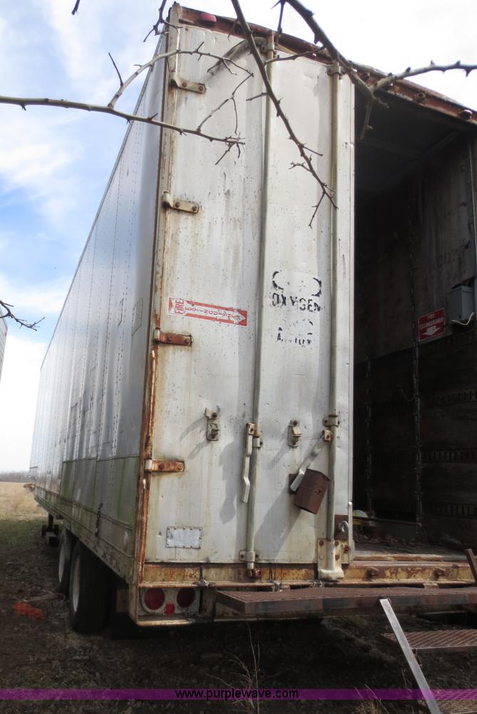 image for item F6628 1972 Fruehauf 40' storage trailer