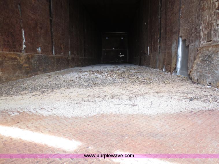 image for item F6629 1978 Fruehauf 43' storage trailer