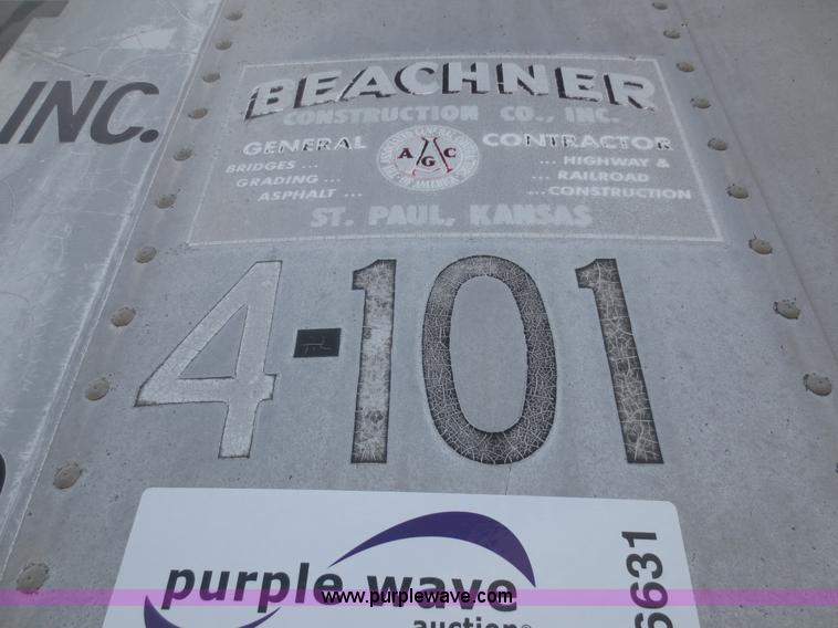 image for item F6631 1969 Fruehauf 27' storage trailer