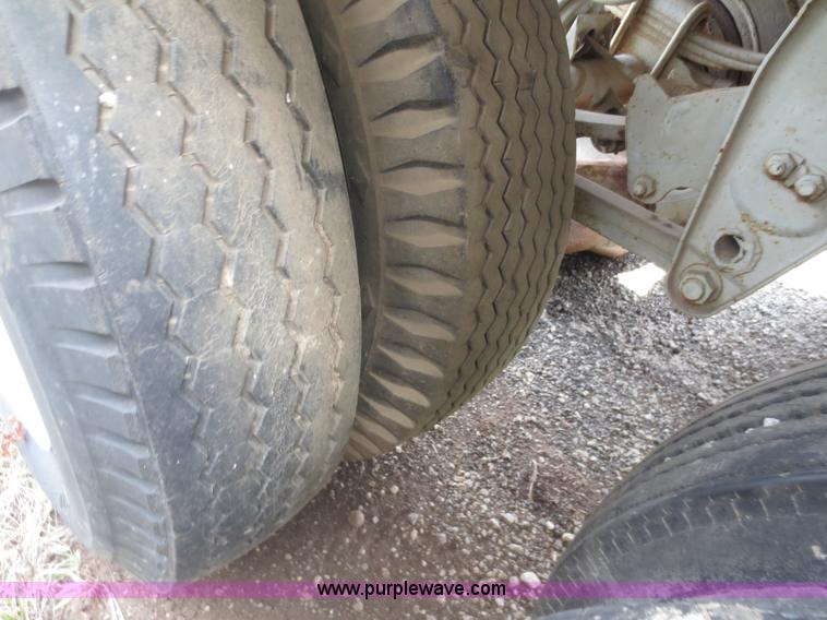 image for item F6634 1978 Lufkin 43' storage trailer