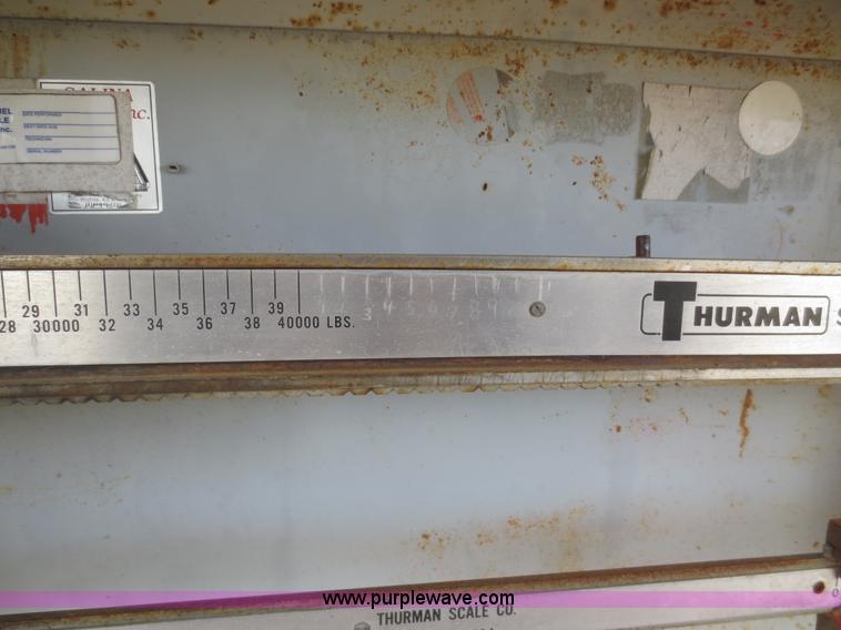 image for item F6640 Thurman platform scale