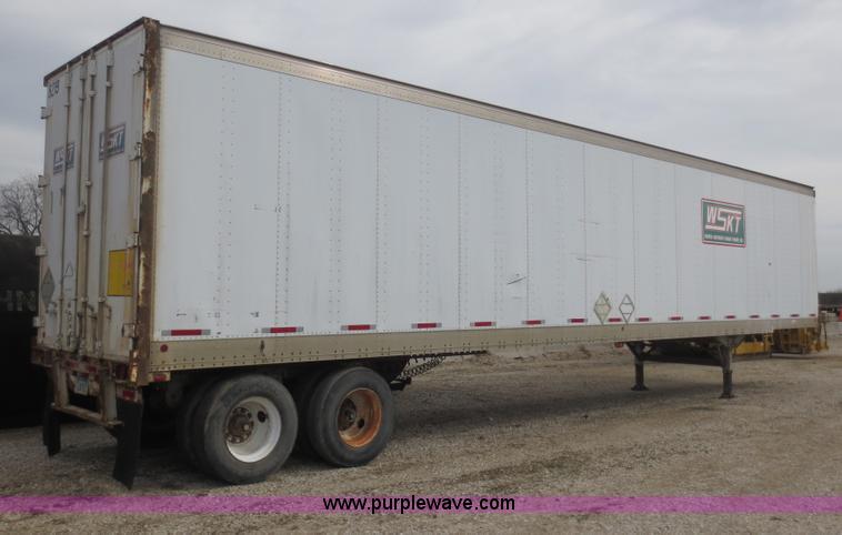 image for item F6641 1984 Lufkin 48' dry van trailer