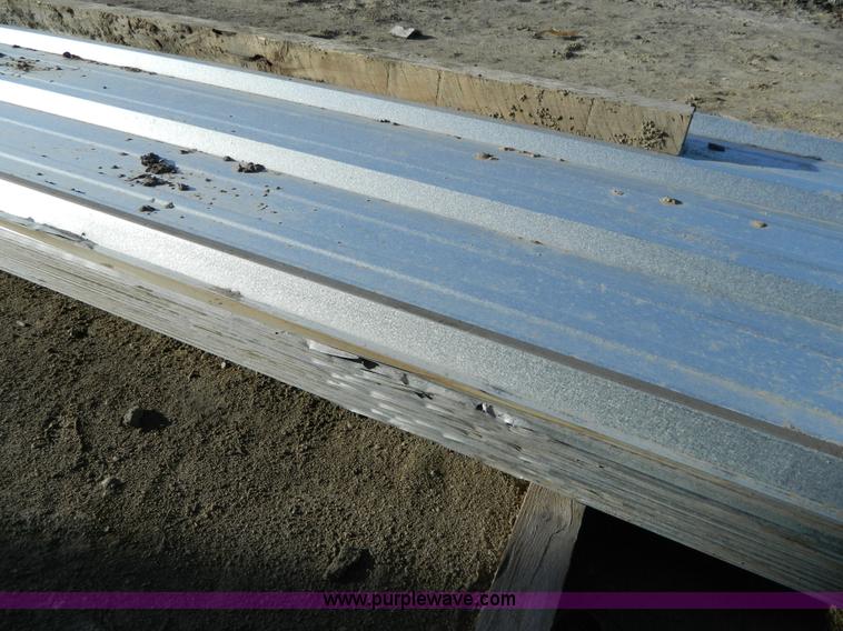 image for item G7795 (28) 3' x 32' metal panels