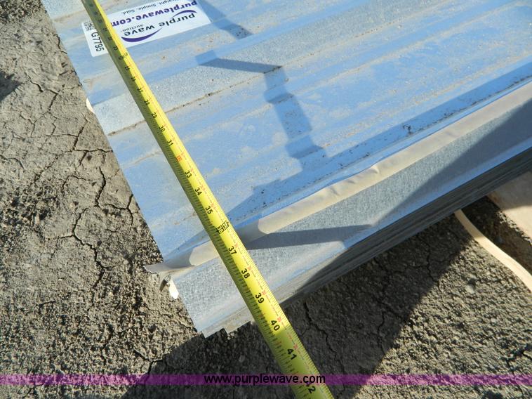 image for item G7795 (28) 3' x 32' metal panels