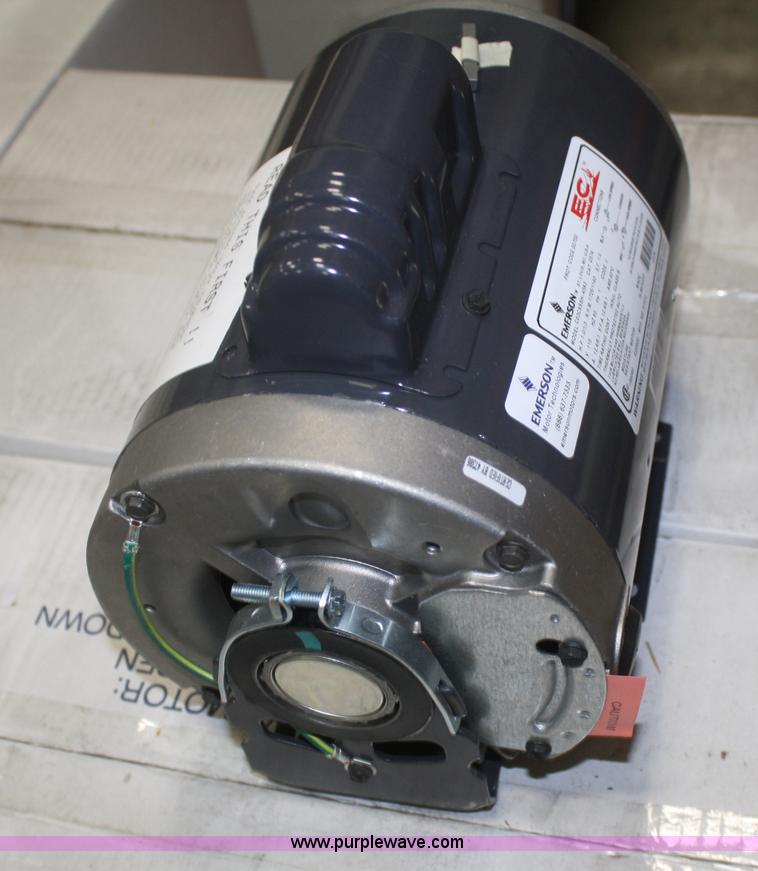 image for item V9602 (22) Emerson Evaporative cooler motor