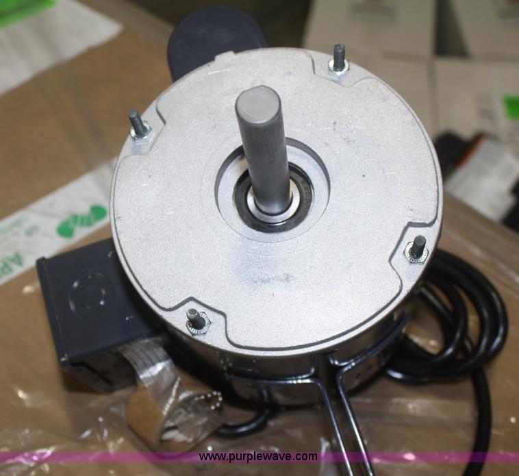 image for item V9604 (39) US Motors air circulator motors